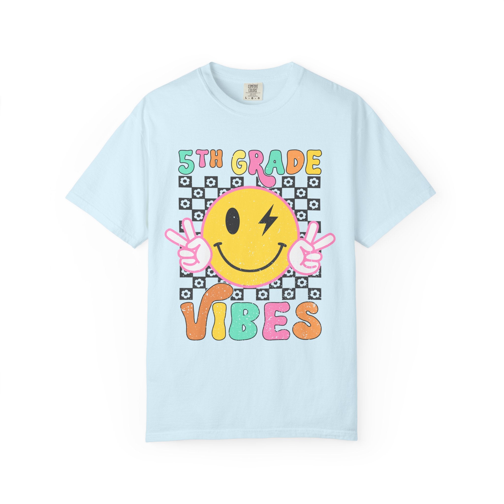 5th Grade Vibes T-Shirt — Retro Smiley Peace School Tee