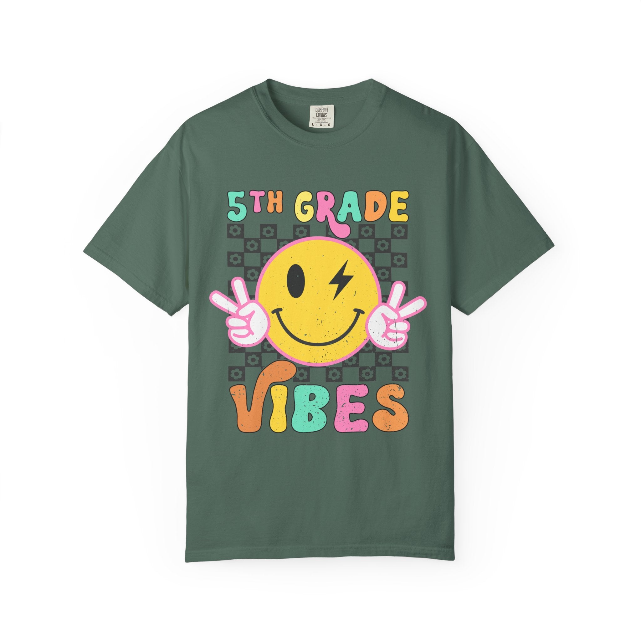 5th Grade Vibes T-Shirt — Retro Smiley Peace School Tee