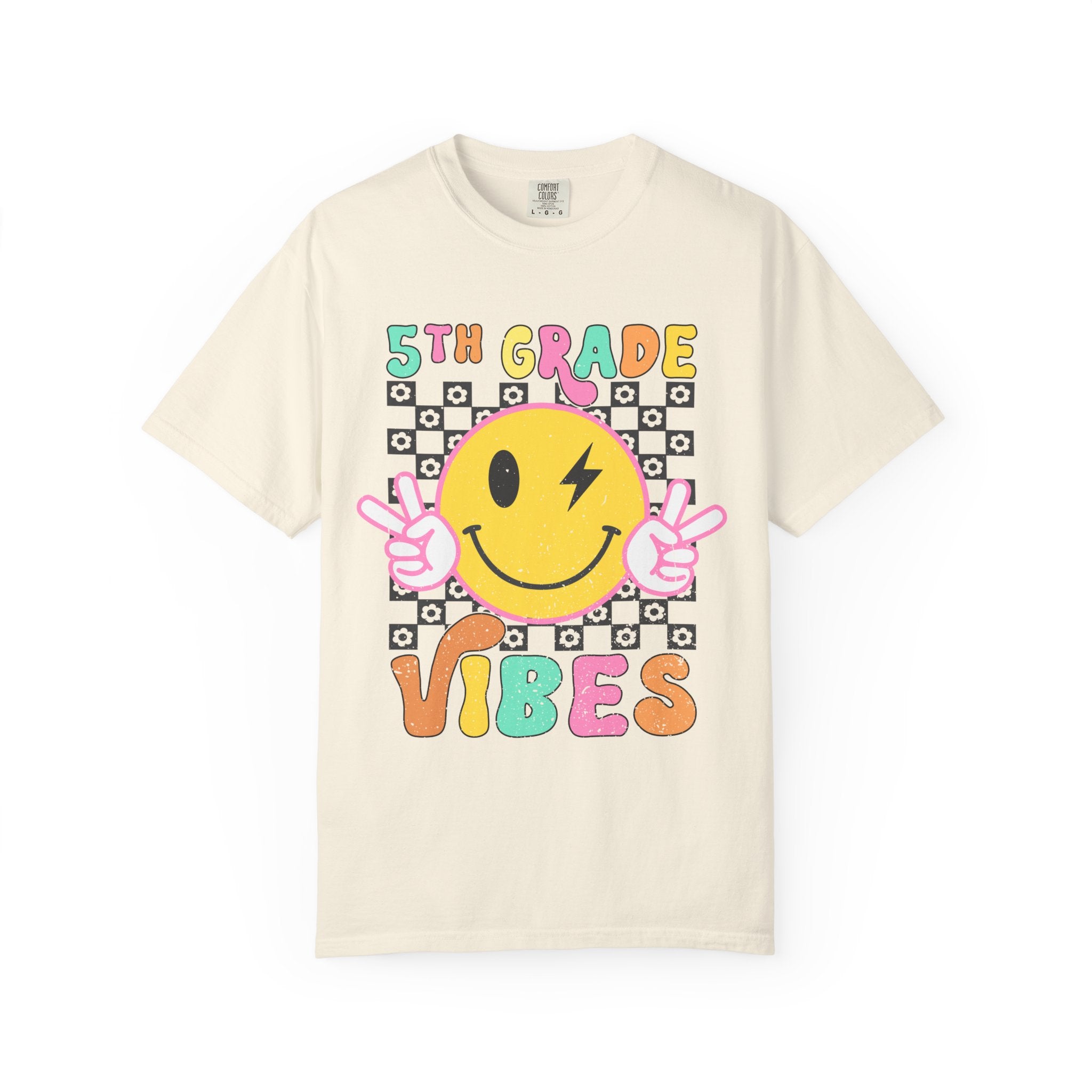 5th Grade Vibes T-Shirt — Retro Smiley Peace School Tee