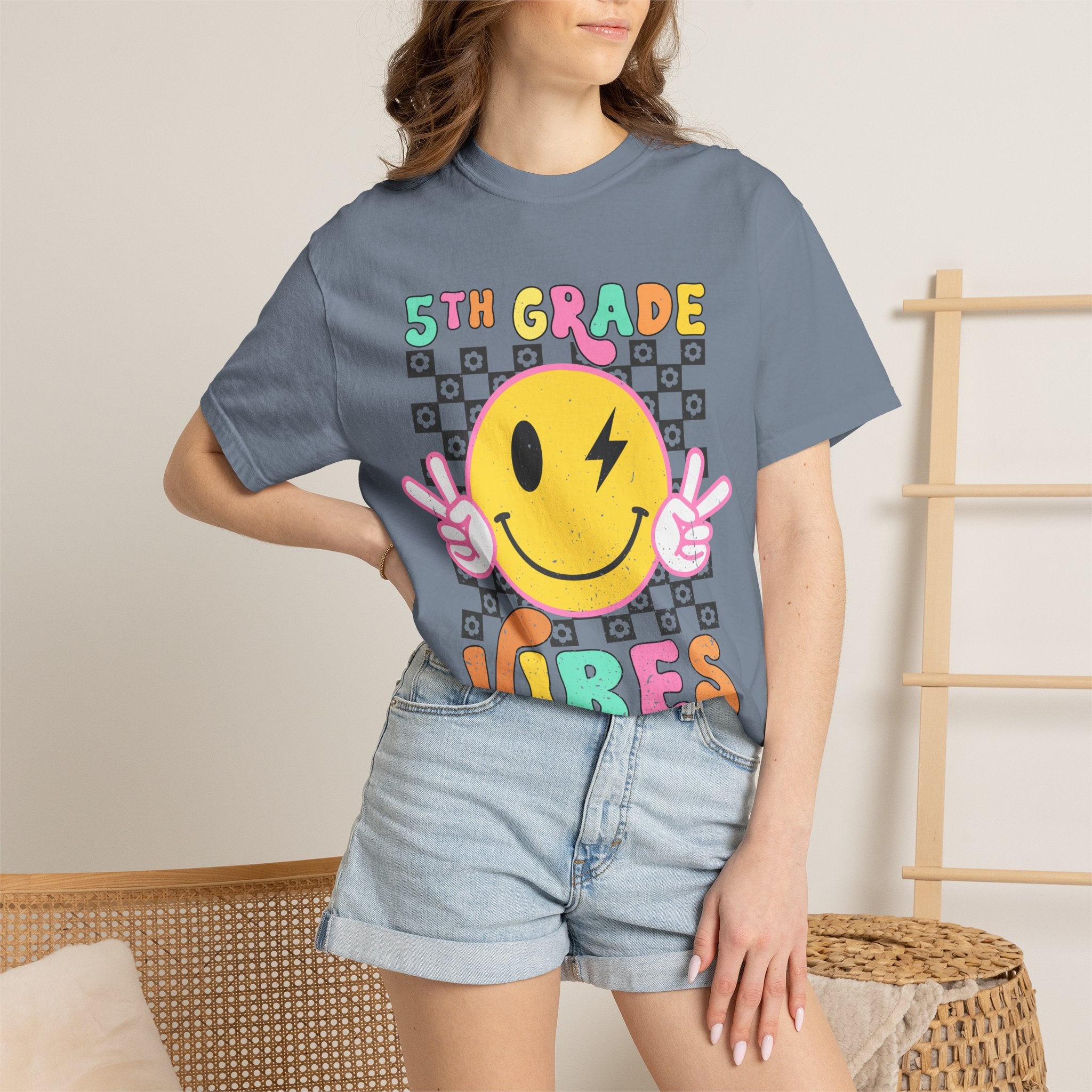 5th Grade Vibes T-Shirt — Retro Smiley Peace School Tee