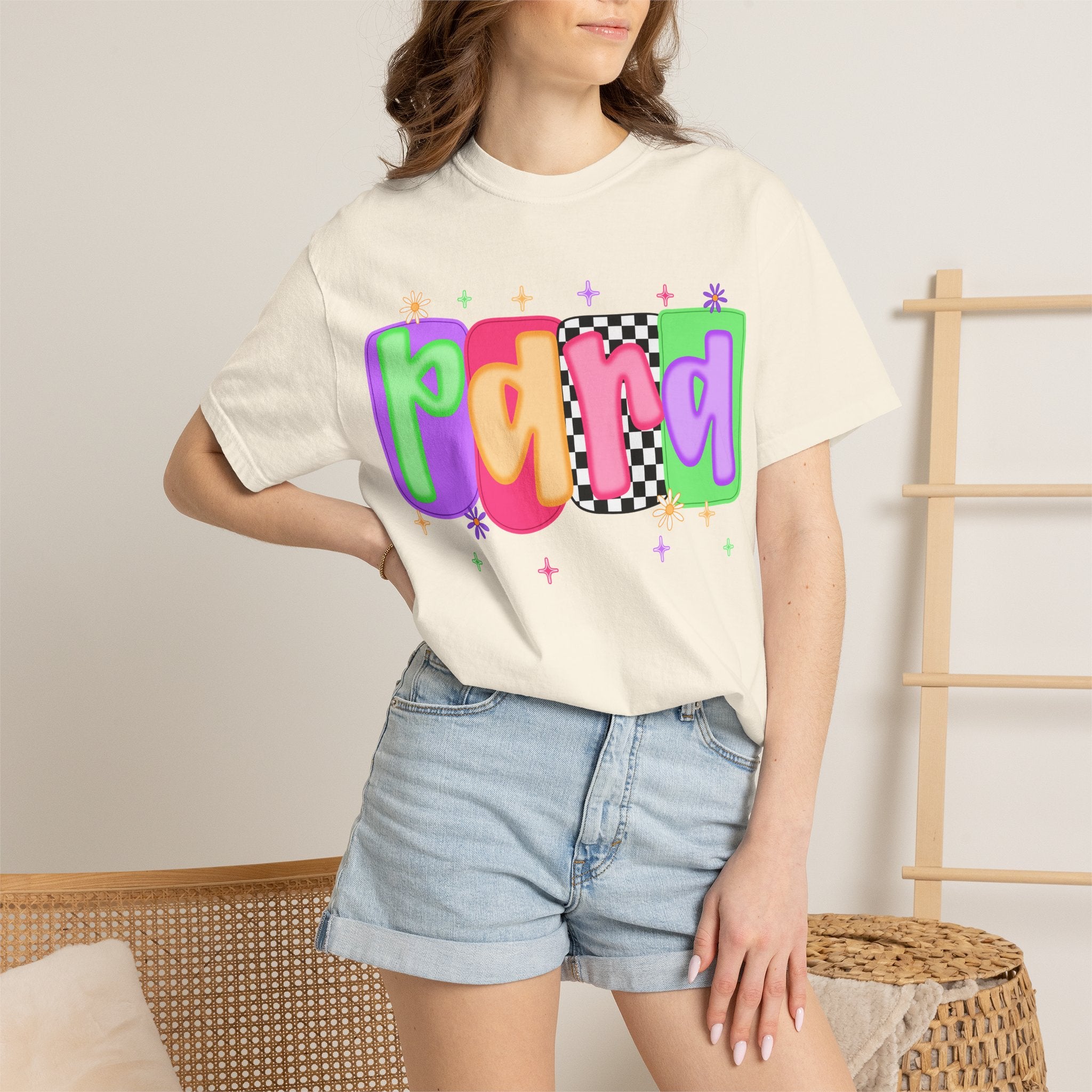 Paisley Retro Bubble Text T‑Shirt — Colorful 'pana' Graphic Tee