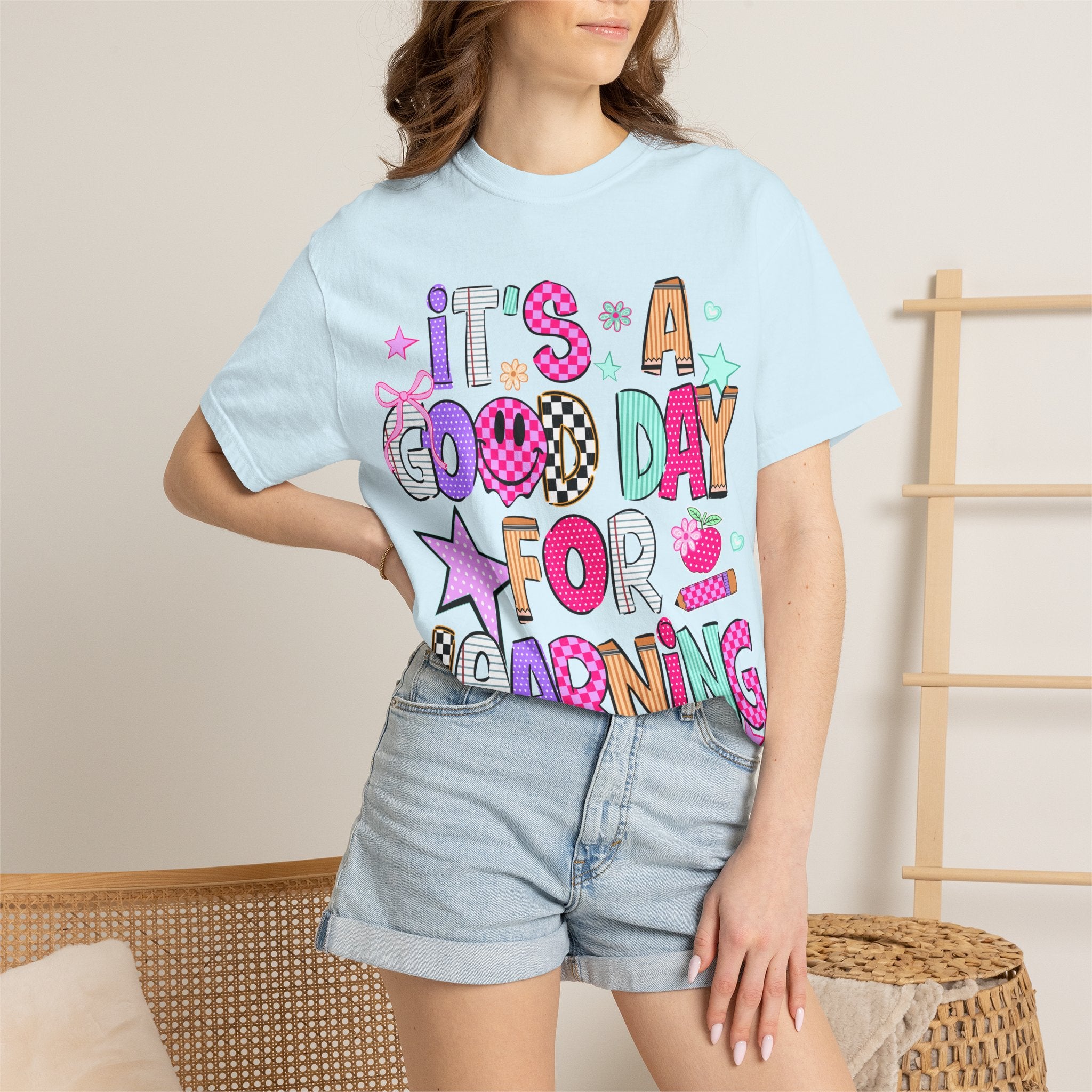 It's a Good Day for Learning T-Shirt — Cute Back-to-School Teacher & Student Tee