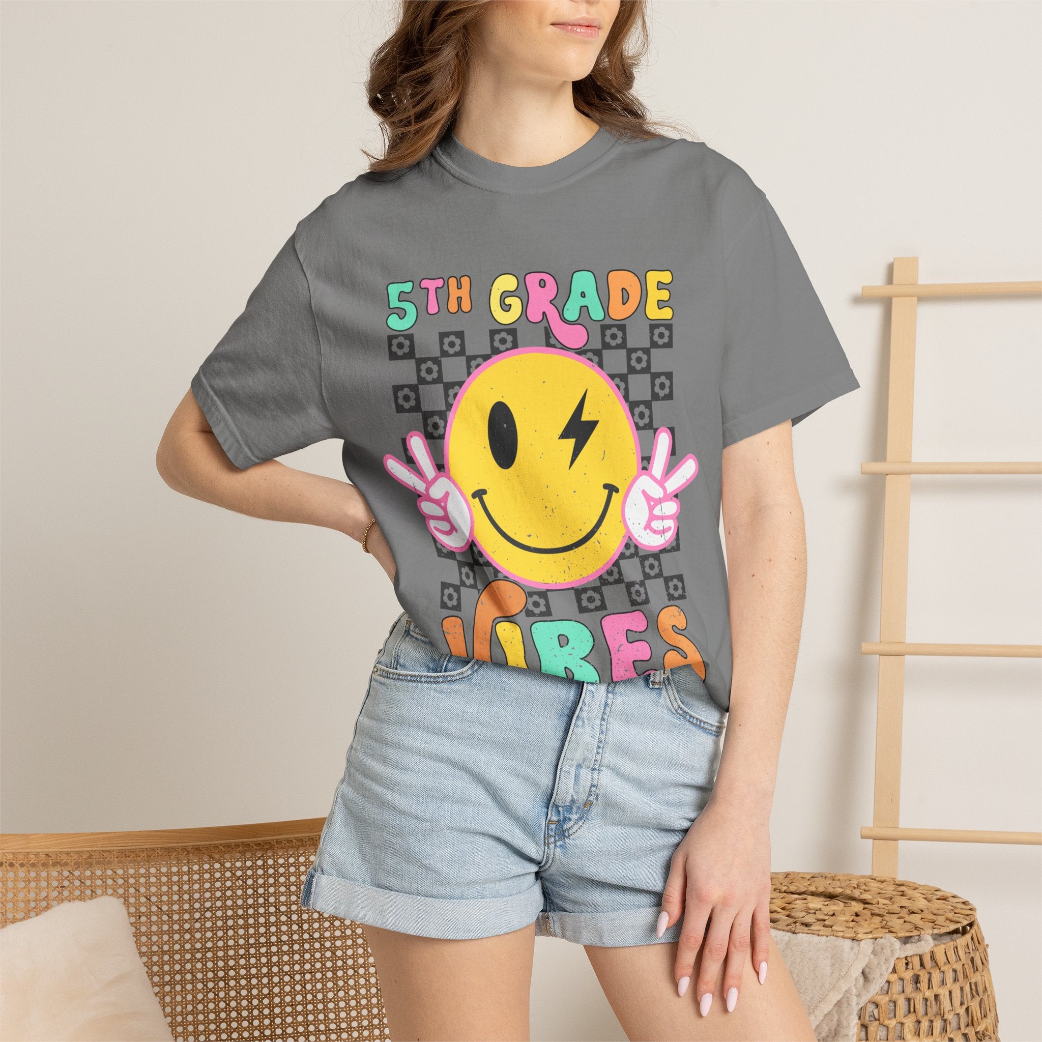 5th Grade Vibes T-Shirt — Retro Smiley Peace School Tee